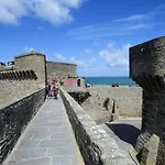 Saint-Malo,le Constantine,balcon, parking